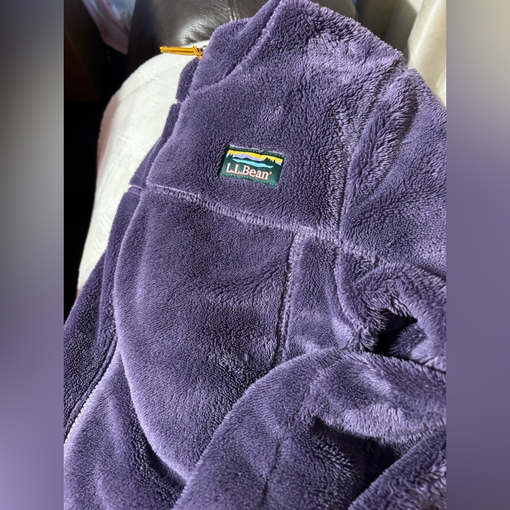 L.L. Bean Plush Kids jacket - Picture 8 of 10
